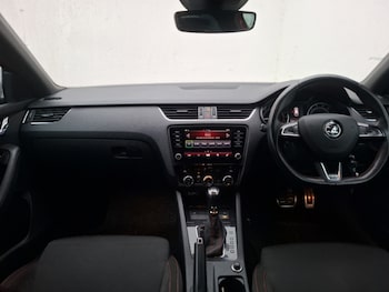 Used Skoda Octavia 2018 for sale - 76543238: Photo
