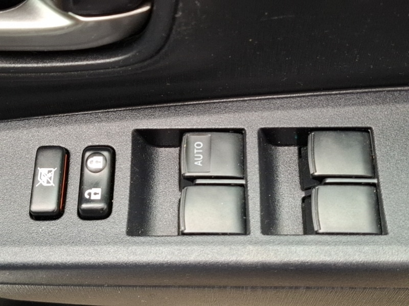 Used Toyota Yaris 2014 for sale - 77264841: Photo 15