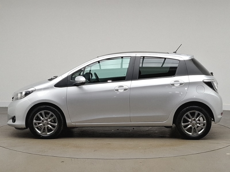 Used Toyota Yaris 2014 for sale - 77264841: Photo 4