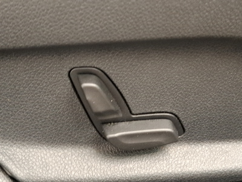 Used Mercedes-Benz GLC 2018 for sale - 77299689: Photo 14