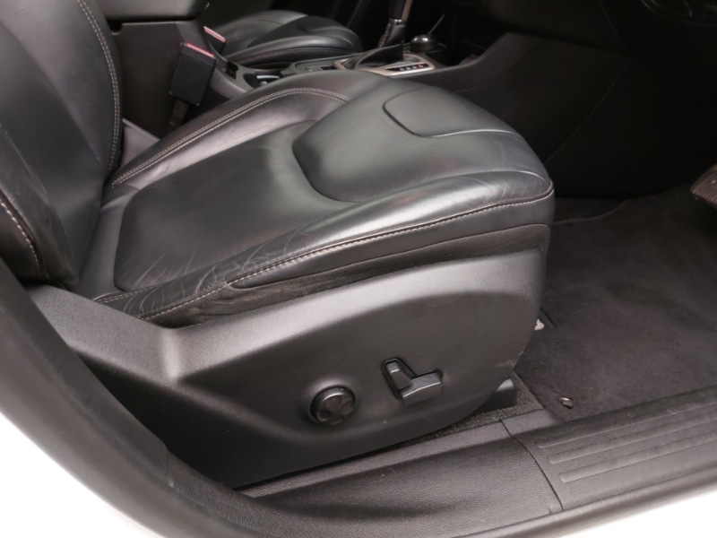 Used Jeep Cherokee 2017 for sale - 76978405: Photo 14