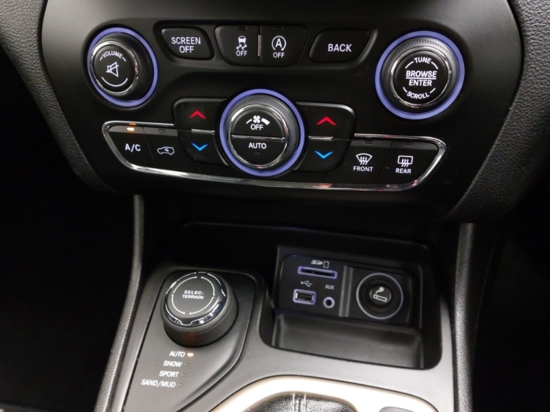 Used Jeep Cherokee 2017 for sale - 76978405: Photo 18