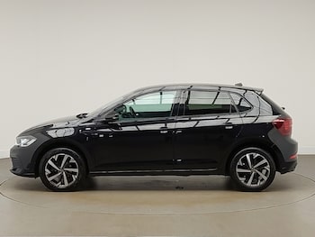 Used Volkswagen Polo 2024 for sale - 76387996: Photo