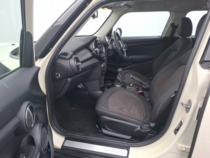 Used MINI Hatch 2019 for sale - 77149966: Photo 5