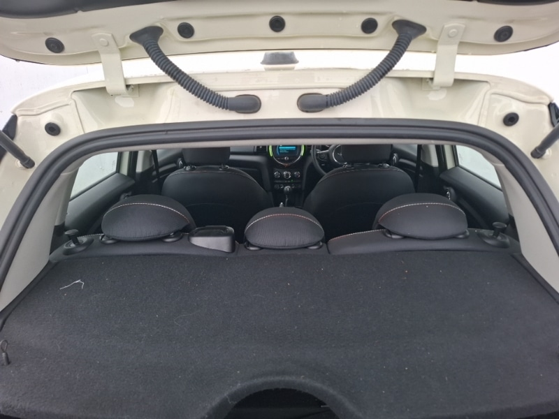 Used MINI Hatch 2019 for sale - 77149966: Photo 8