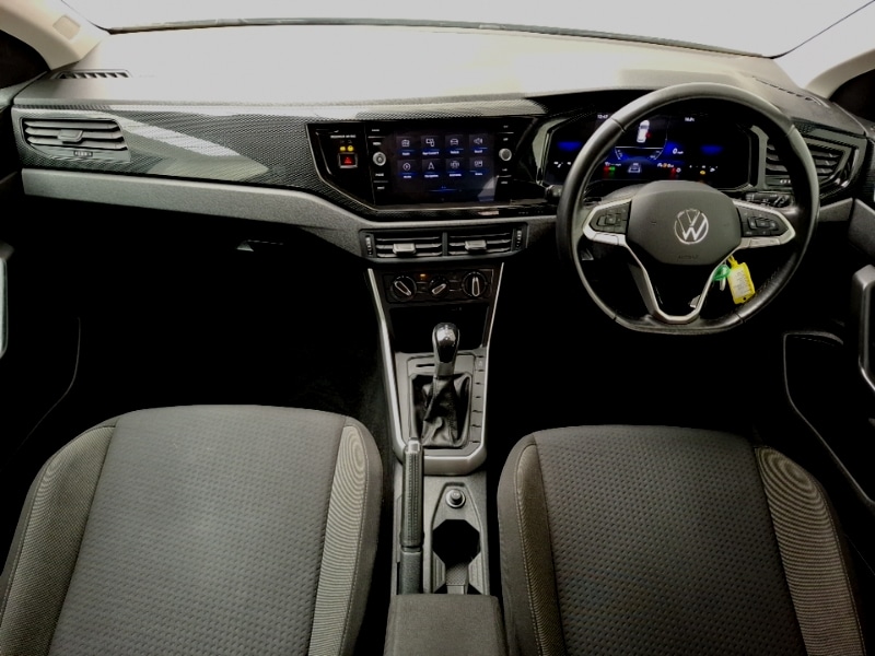 Used Volkswagen Polo 2024 for sale - 76511623: Photo 2