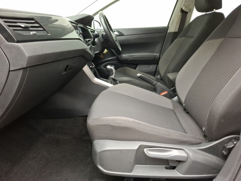 Used Volkswagen Polo 2024 for sale - 76511623: Photo 5