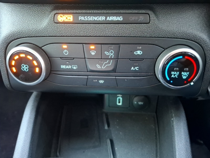 Used Ford Focus 2020 for sale - 76736836: Photo 16