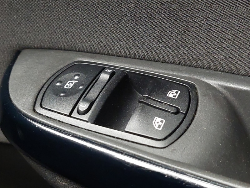 Used Vauxhall Corsa 2016 for sale - 76493531: Photo 15