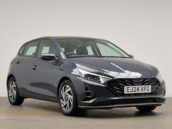 Used Hyundai i20 2024 for sale - 77265142: Photo