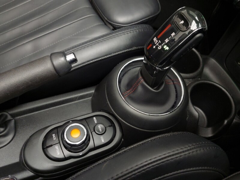 Used MINI Convertible 2019 for sale - 77630259: Photo 17