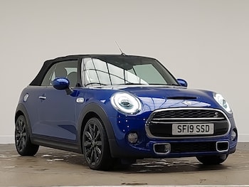 Used MINI Hatch 2019 for sale - 77630259: Photo