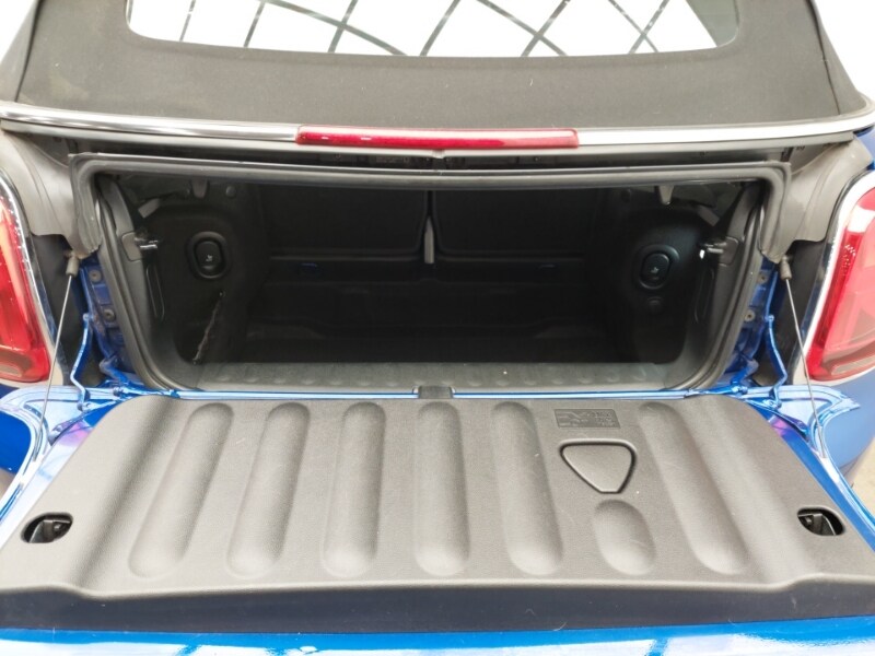 Used MINI Convertible 2019 for sale - 77630259: Photo 8