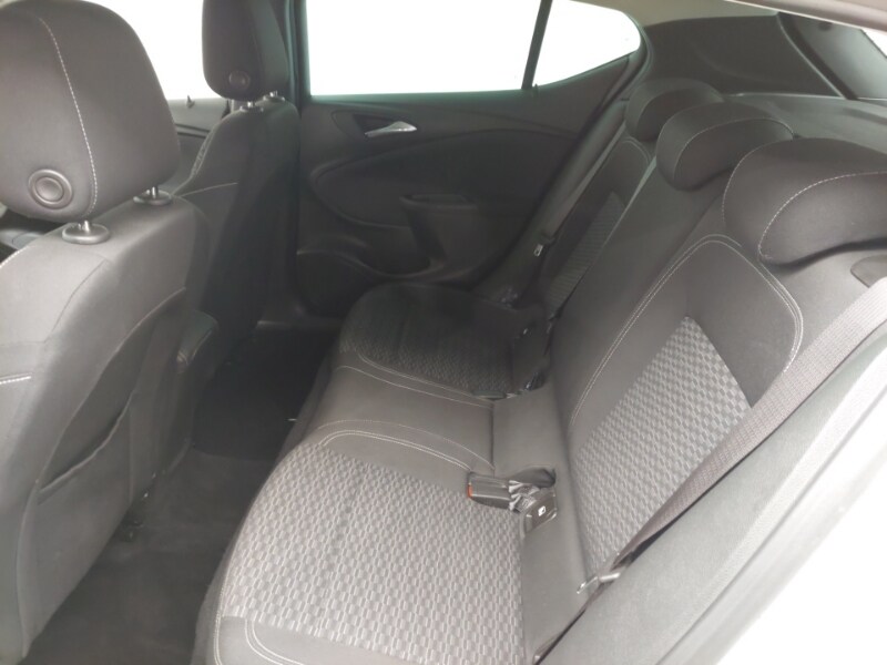 Used Vauxhall Astra 2019 for sale - 77366107: Photo 6