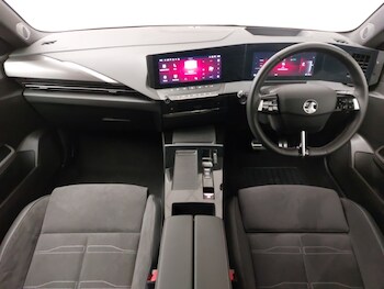 Used Vauxhall Astra 2025 for sale - 77392767: Photo