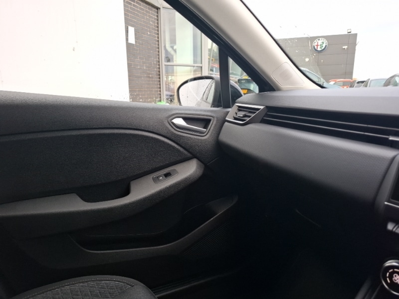 Used Renault Clio 2022 for sale - 76506579: Photo 19