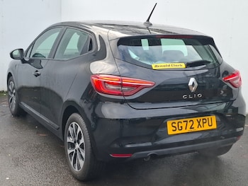 Used Renault Clio 2022 for sale - 76506579: Photo
