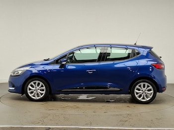 Used Renault Clio 2018 for sale - 79302912: Photo