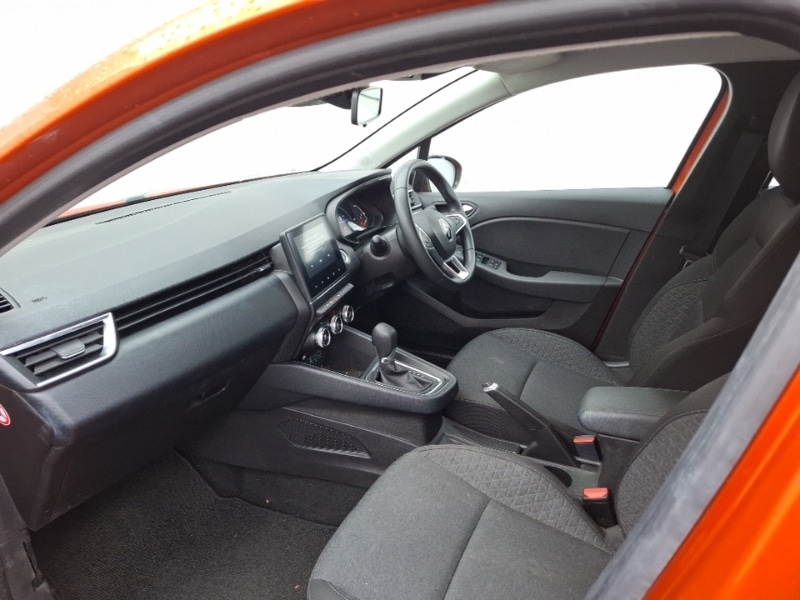 Used Renault Clio 2022 for sale - 76414493: Photo 5