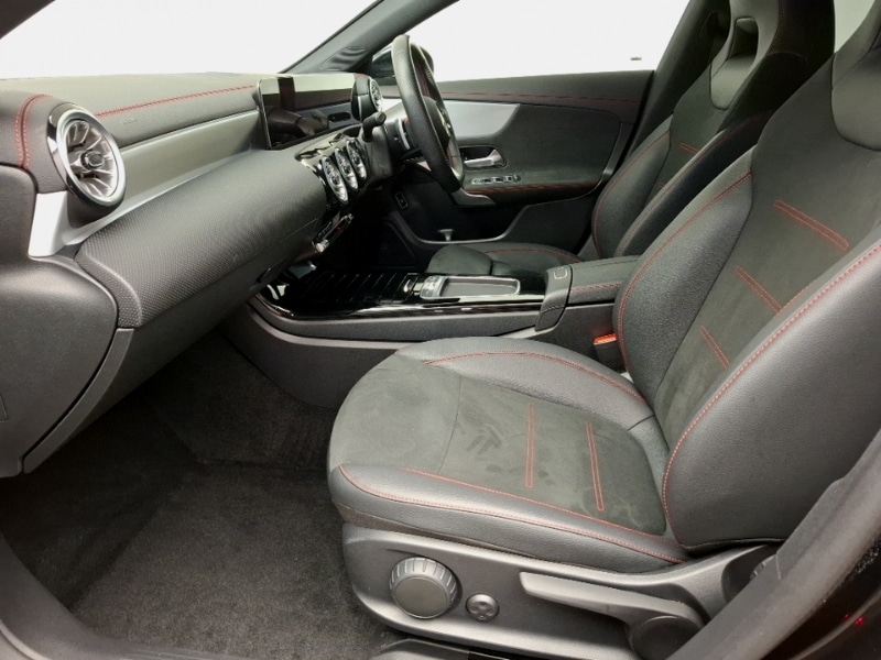 Used Mercedes-Benz CLA 2024 for sale - 77674368: Photo 5