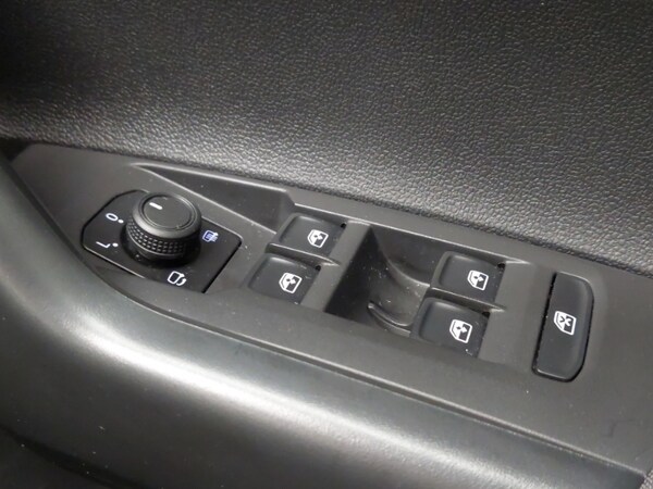 Used Volkswagen Polo 2024 for sale - 76144700: Photo 17