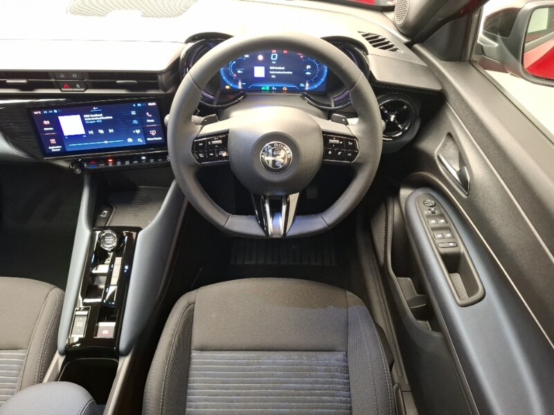 Used Alfa Romeo Junior 2025 for sale - 76795467: Photo 7