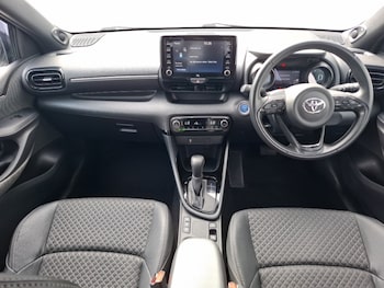 Used Toyota Yaris 2021 for sale - 75640835: Photo