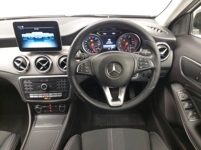 Used Mercedes-Benz GLA 2019 for sale - 77035114: Photo 7