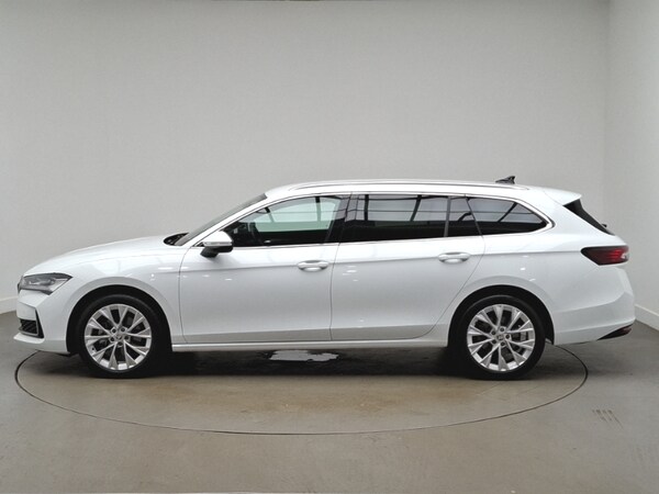 Used Skoda Superb 2024 for sale - 76221263: Photo 4