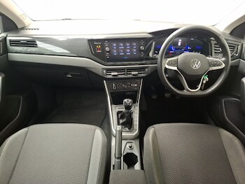 Used Volkswagen Polo 2024 for sale - 78238120: Photo