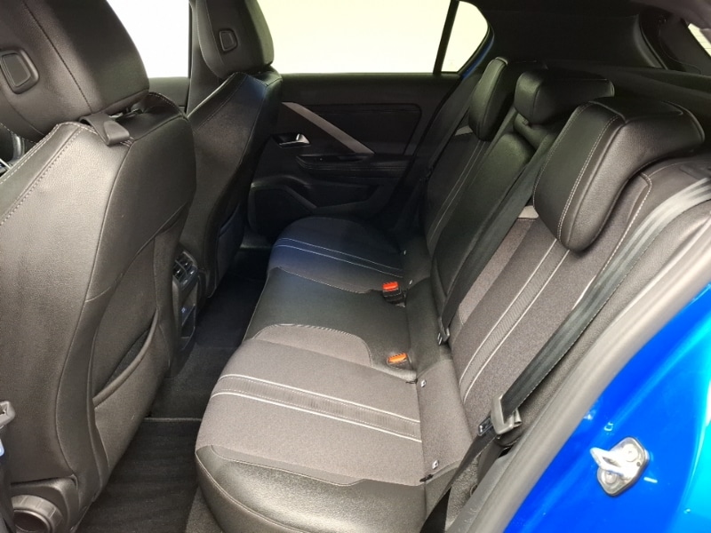 Used Vauxhall Astra 2023 for sale - 78203108: Photo 6