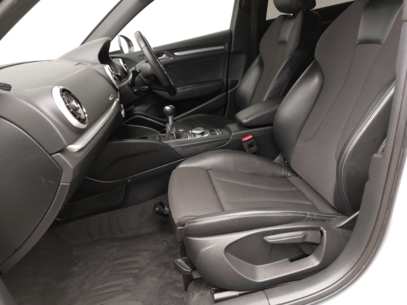 Used Audi A3 2018 for sale - 77933233: Photo 5