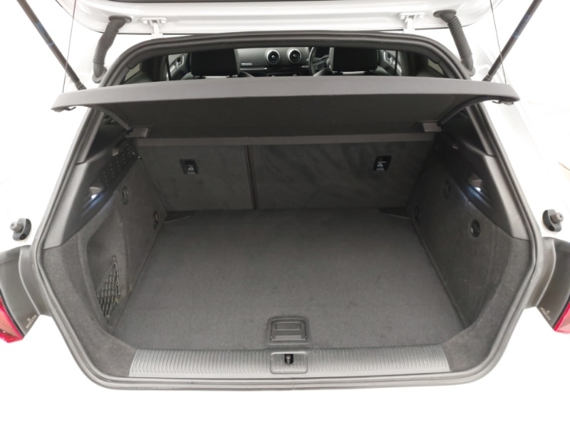 Used Audi A3 2018 for sale - 77933233: Photo 8