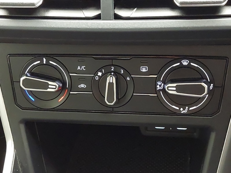 Used Volkswagen Polo 2024 for sale - 77093071: Photo 14