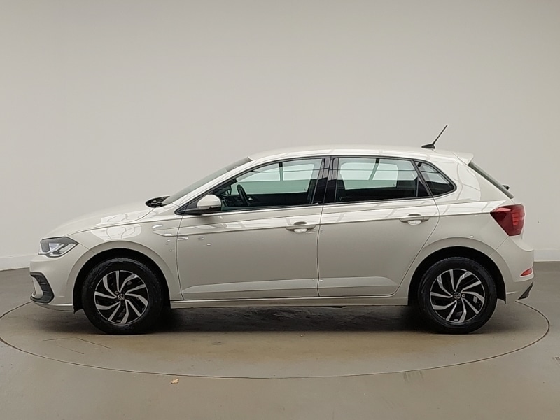 Used Volkswagen Polo 2024 for sale - 77093071: Photo 4