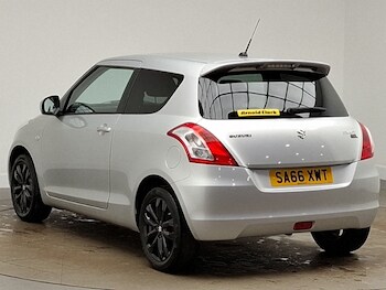 Used Suzuki Swift 2016 for sale - 77530694: Photo