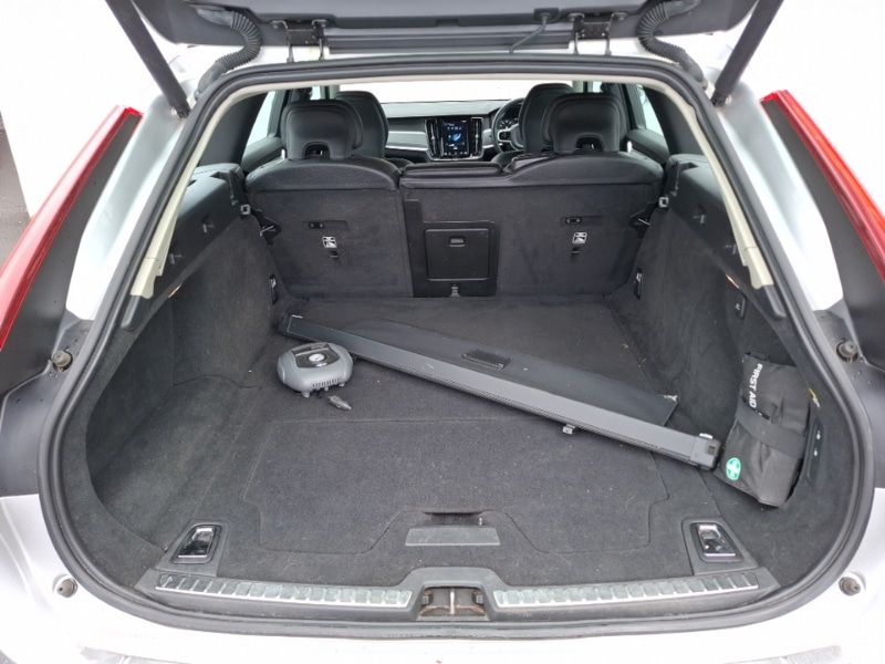 Used Volvo V90 2019 for sale - 75989250: Photo 8
