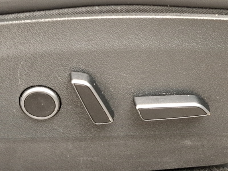 Used Tesla Model Y 2022 for sale - 76343379: Photo 17