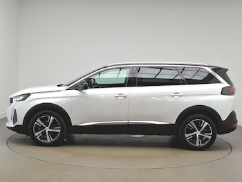 Used Peugeot 5008 2024 for sale - 79069989: Photo