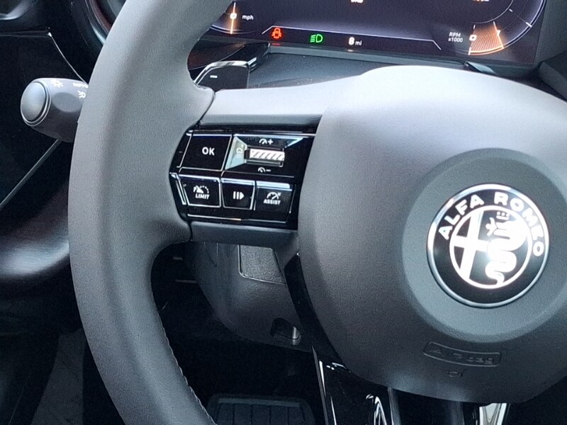 Used Alfa Romeo Junior 2025 for sale - 77790569: Photo 10