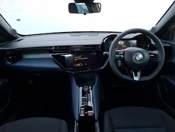 Used Alfa Romeo Junior 2025 for sale - 77790569: Photo