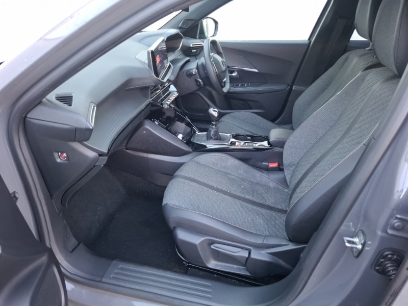 Used Peugeot 2008 2024 for sale - 76683535: Photo 5