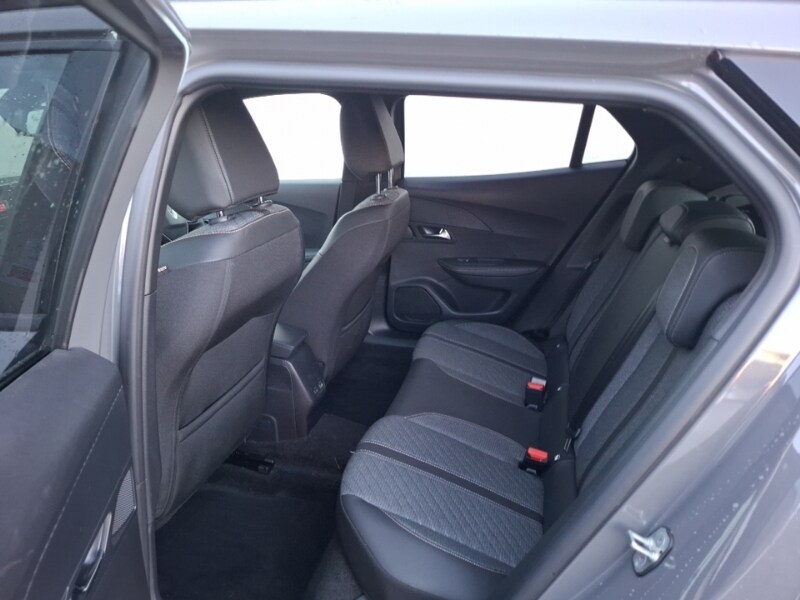 Used Peugeot 2008 2024 for sale - 76683535: Photo 6