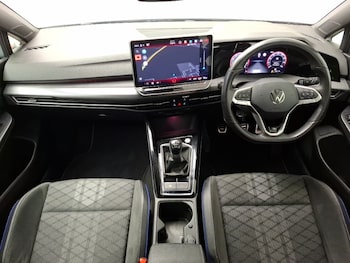 Used Volkswagen Golf 2024 for sale - 79493227: Photo
