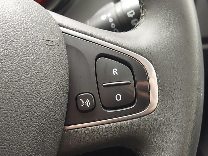 Used Renault Captur 2019 for sale - 76392956: Photo 19