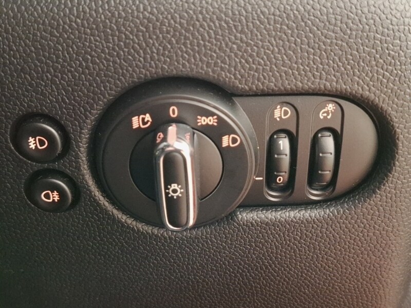 Used MINI Hatch 2019 for sale - 77663869: Photo 18