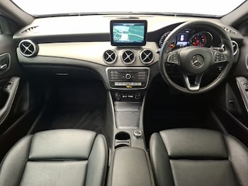 Used Mercedes-Benz GLA 2017 for sale - 78305490: Photo