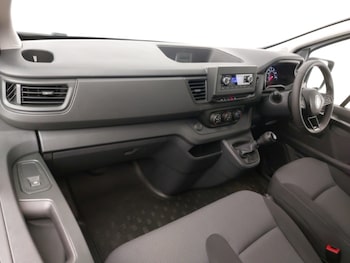 Used Renault Trafic 2024 for sale - 77183365: Photo