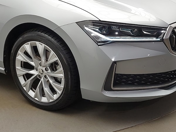 Used Skoda Superb 2024 for sale - 75338760: Photo 9