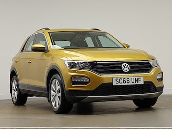 Used Volkswagen T-Roc 2018 for sale - 76901983: Photo